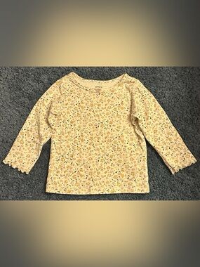 Carter’s Baby Girl 18M White Floral Stretch Ruffle Cuffs Long Sleeve Shirt